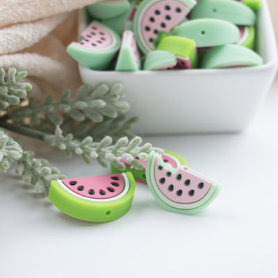 jakość  Red Watermelon Shaped Silicone Beads Soft For Baby Teething fabryka
