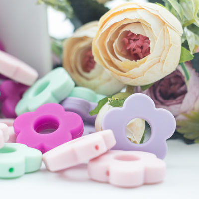Otwory na kwiaty Silikonowy koralik ząbkujący 4,5 cm dla majsterkowiczów Naszyjnik z klipsem do smoczka do żucia
