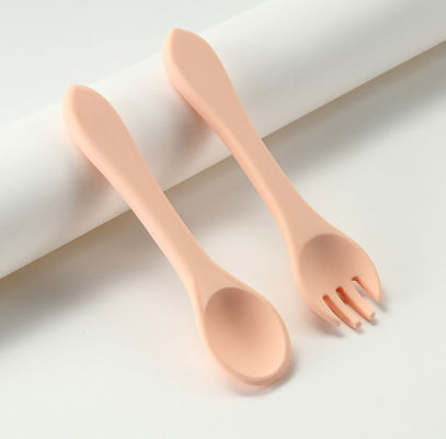 Silikonowa łyżka do karmienia niemowląt klasy spożywczej Zrównoważona z dostosowanym logo