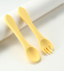 Silikonowa łyżka do karmienia niemowląt klasy spożywczej Zrównoważona z dostosowanym logo