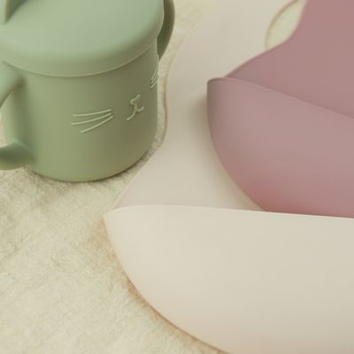 Silikonowy śliniaczek do karmienia niemowląt BPA Free Soft z łapaczem żywności