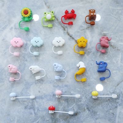 Niestandardowe silikonowe 10mm pokrywy ze słomy z 3D kreskówką Animal Design silikonowe słomy Toppers Kapelusz do kubków