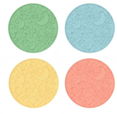 Niestandardowy nowy design labiryntu do zewnątrz Zabawne psy Żywność lizanie Puzzle Bowl Silicone BPA wolne Pet Slow Feeder Pies Bowl Plate