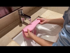 Miękki, spersonalizowany silikonowy śliniaczek bez BPA, wodoodporne silikonowe śliniaki do łapania żywności